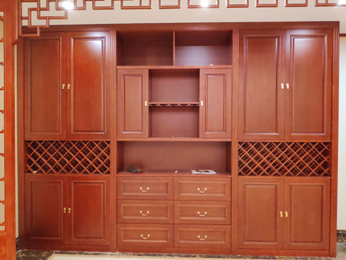 贾汪中式家居装修之中式酒柜装修效果图